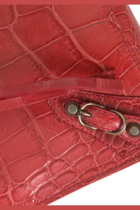 Balenciaga Clutch Rot Alligatorleder Exotisch | ELORÉ by Balenciaga