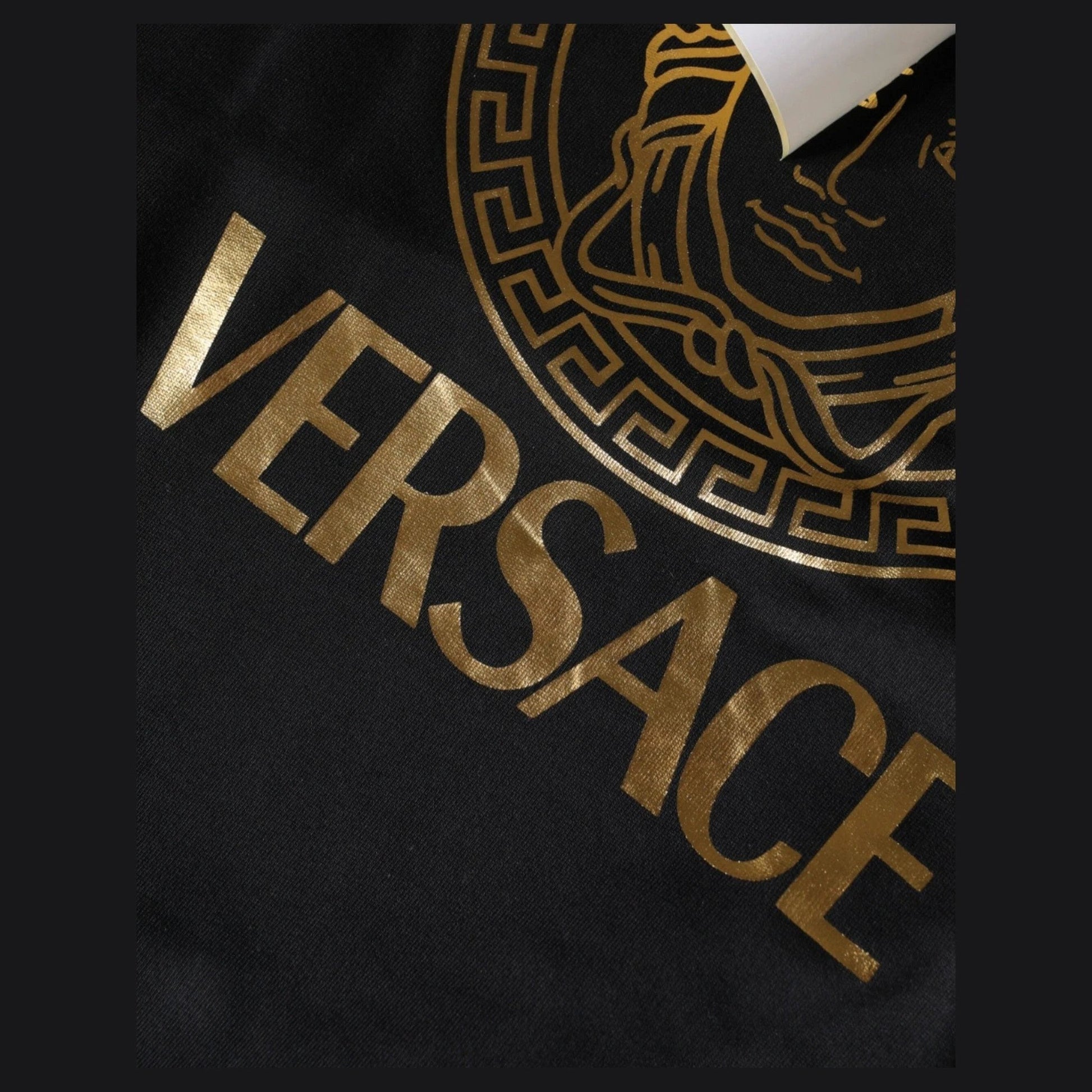 Versace Medusa Hoodie Schwarz | ELORÉ by Versace