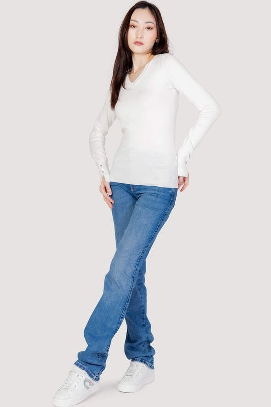 Guess Pullover Langarm Feinstrick V Ausschnitt Weiß | ELORÉ by Guess
