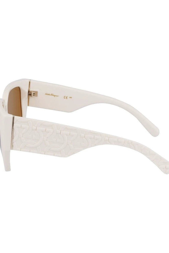 Ferragamo Sonnenbrille Weiß | ELORÉ by Ferragamo