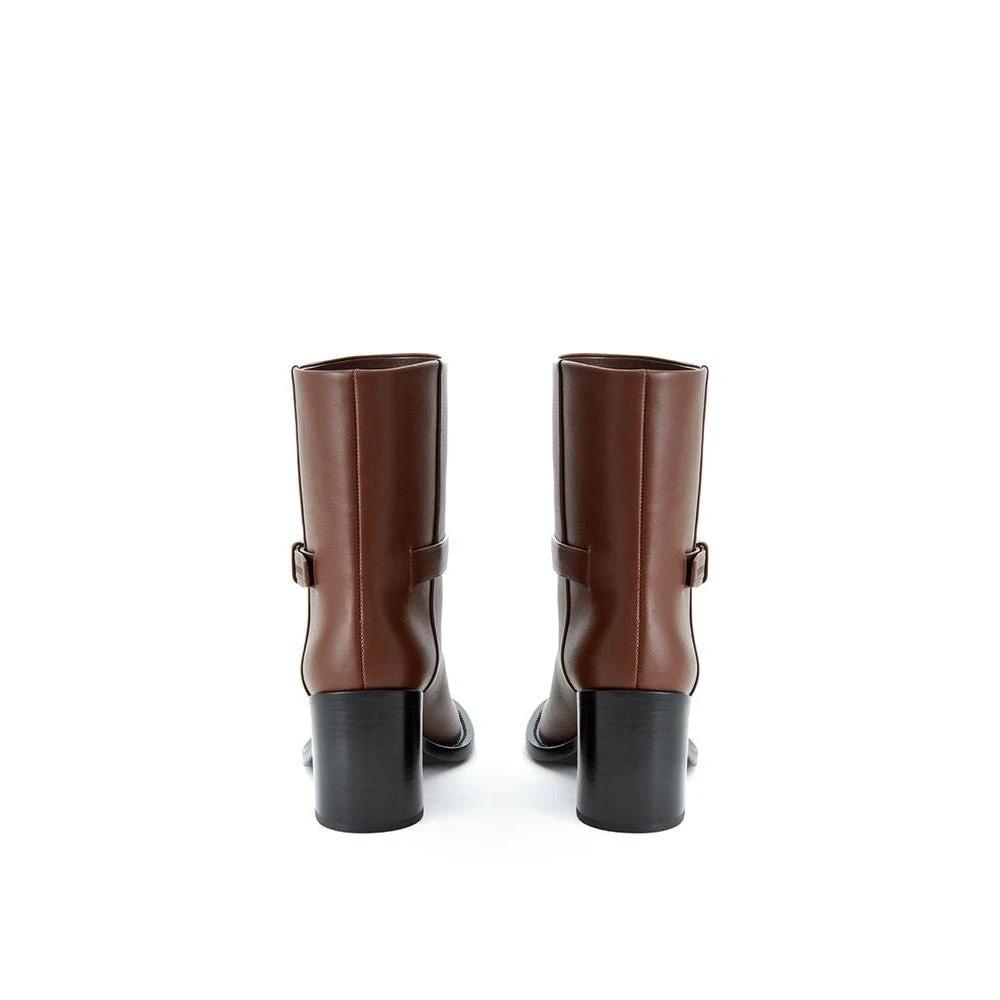 Burberry Stiefel Elegant Schnalle Detail Braun | ELORÉ by Burberry
