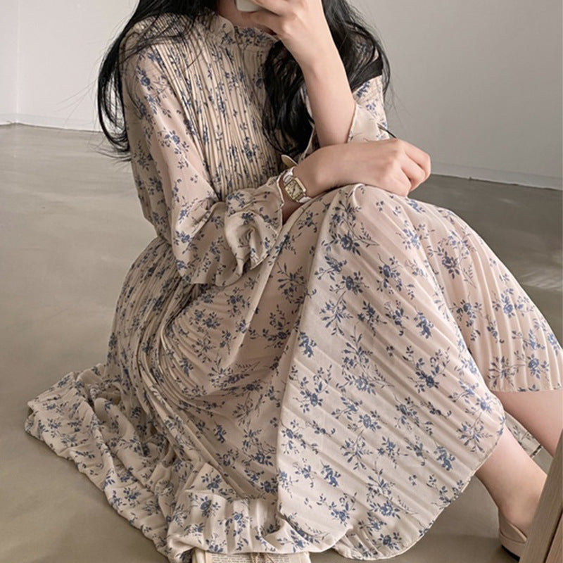 Kleid Standkragen Damen – Florales Muster & elegante Silhouette