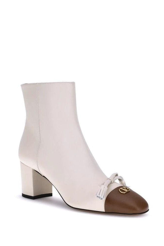 Valentino Garavani Stiefeletten Beige | ELORÉ by Valentino Garavani