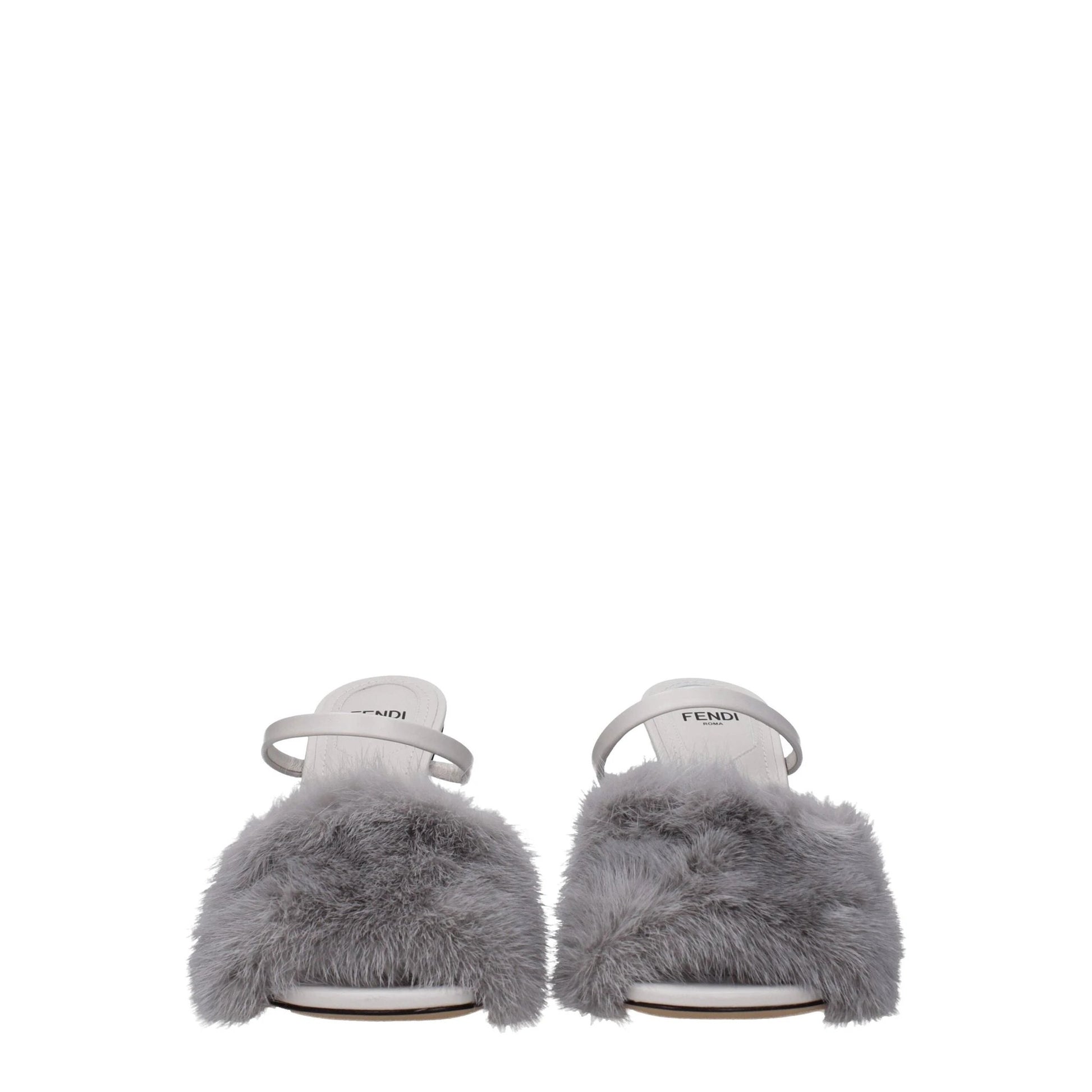 Fendi Graue Pantoffeln aus Nerz by Fendi