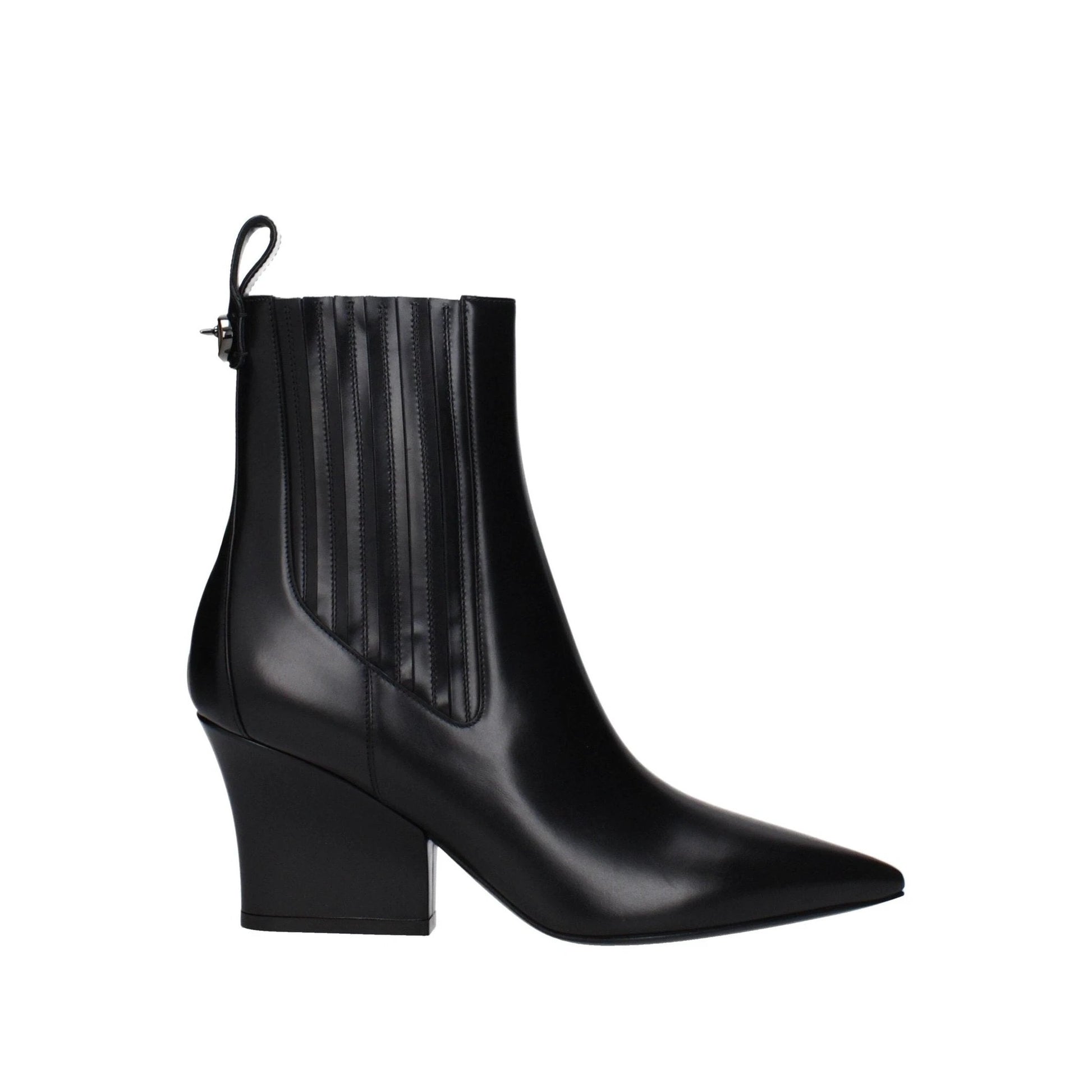 Valentino Garavani Chelsea Stiefelette Schwarz | ELORÉ by Valentino Garavani