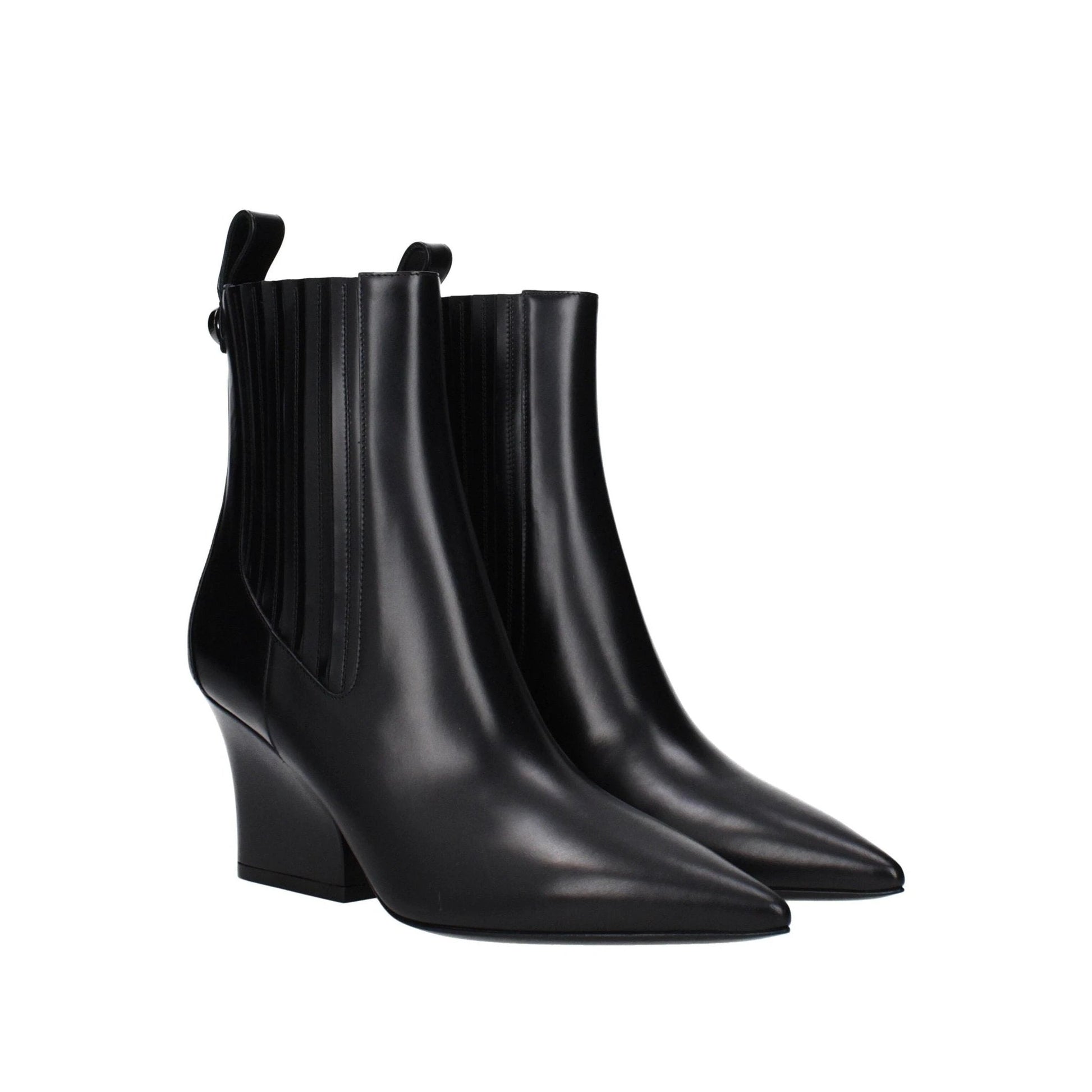 Valentino Garavani Chelsea Stiefelette Schwarz | ELORÉ by Valentino Garavani