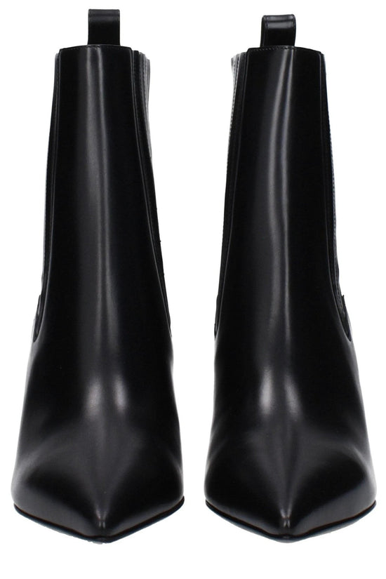 Valentino Garavani Chelsea Stiefelette Schwarz | ELORÉ by Valentino Garavani
