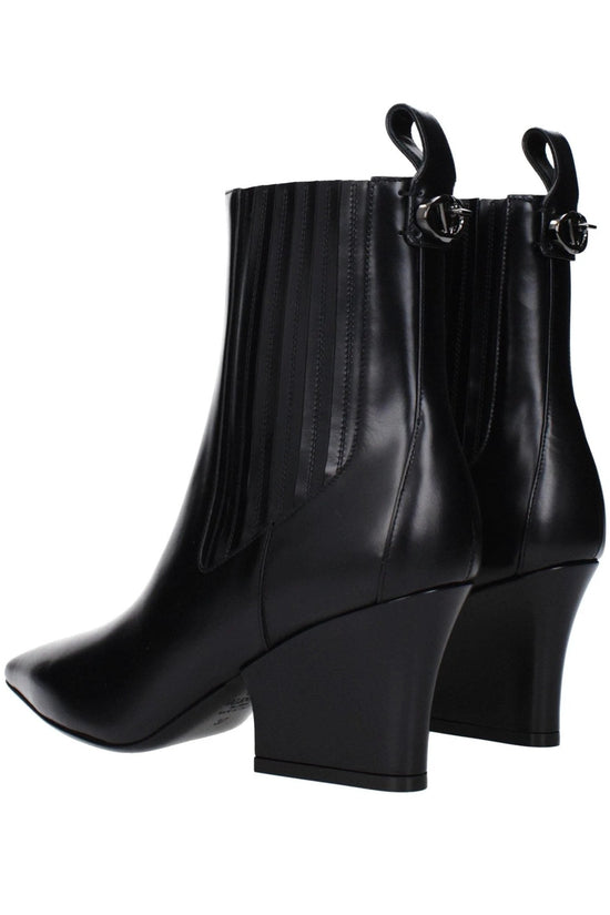 Valentino Garavani Chelsea Stiefelette Schwarz | ELORÉ by Valentino Garavani
