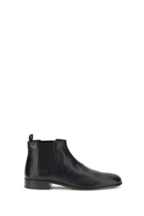 Prada Chelsea Boots Kalbsleder Elegant Schwarz | ELORÉ by Prada