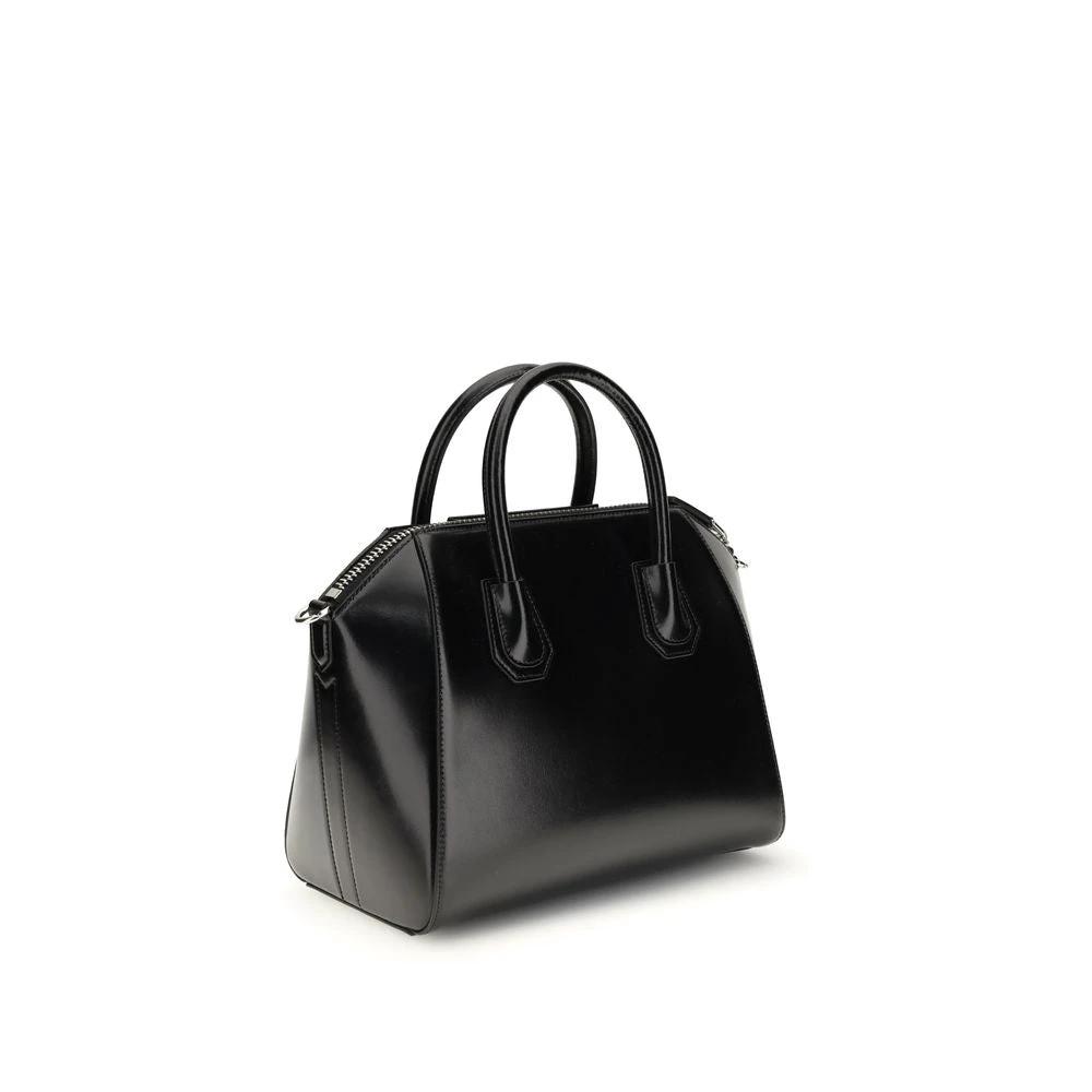 Givenchy Schwarze Kalbsleder-Bos-Taurus-Handtasche by Givenchy