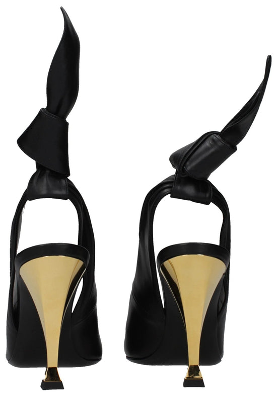 Givenchy Schwarze Leder Pumps mit hohem Absatz by Givenchy