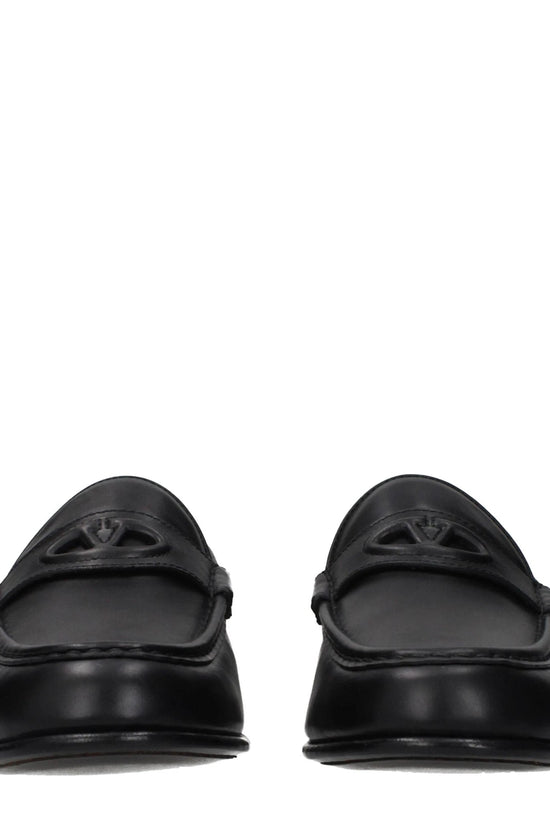 Valentino Garavani Schwarze Loafer aus Leder zum Hineinschlüpfen by Valentino Garavani