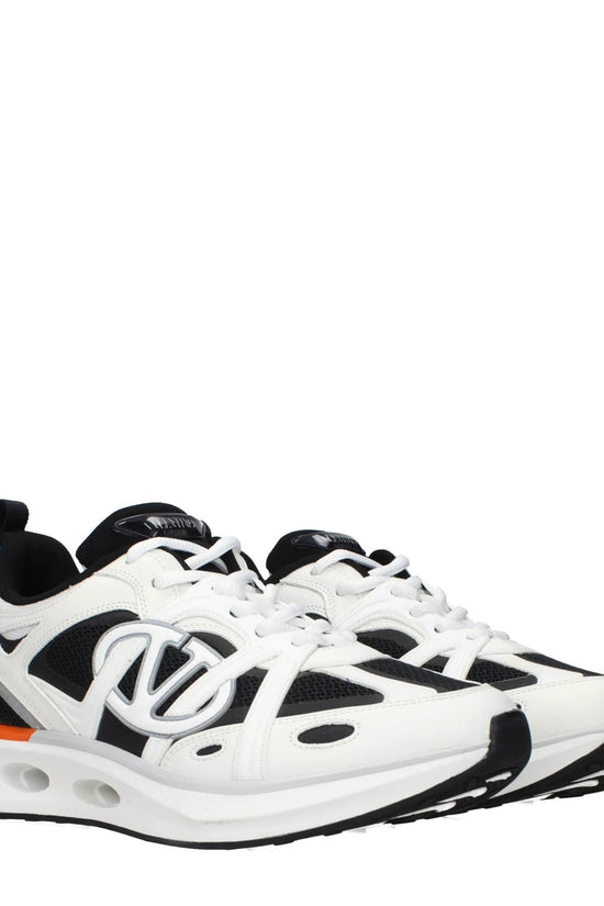 Valentino Garavani Weiße Stoff-Sneaker im Athletic-Look by Valentino Garavani