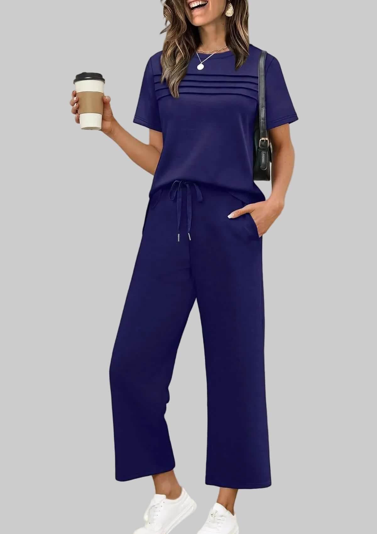 Zweiteiliges Sommeroutfit Für Reise Und Urlaub Mit Kurzarm Casual Set in navy, Basic Longsleeve Damen, lässiger Stil.