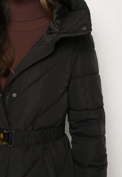 Daunenjacke Warm Isolierte Winterjacke Für Damen Outdoor Geeignet, moderne Damenmode in Schwarz, hochwertig, Esmin Rolé Fashion.