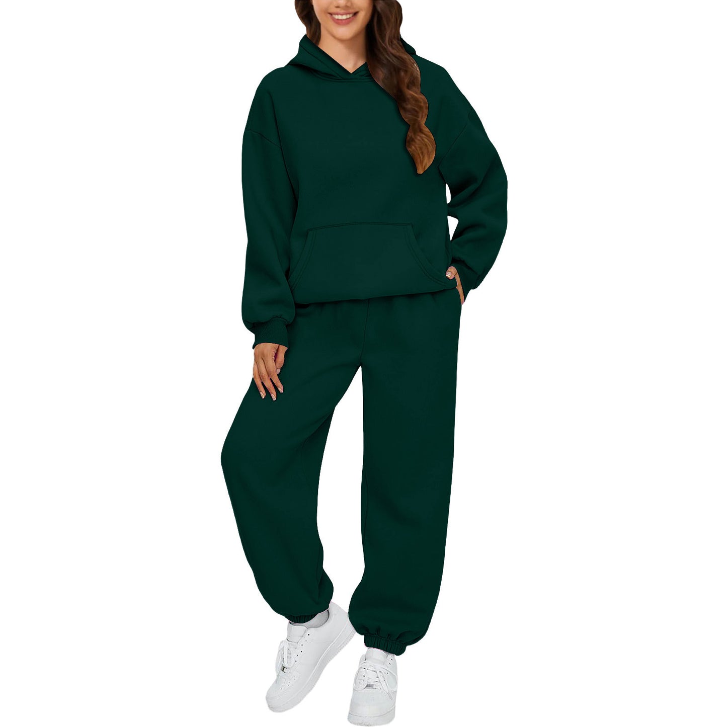 Damen Hoodie Und Hose Set Alltagslookkomfort GebürstetesFleecegewebe HaptikFaszination in grün mit lockerer Passform und Kapuze.