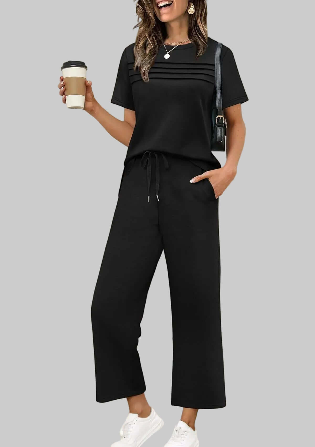 Zweiteiliges Sommeroutfit Für Reise Und Urlaub Mit Kurzarm Casual Set in Schwarz für Damen, lässiger Stil, bequeme Passform.